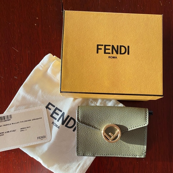 fendi micro trifold